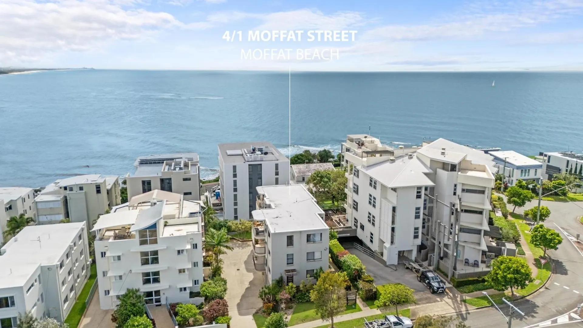 公寓 Bright 2-Bed Top-Floor Flat Near Moffat Beach 卡伦德拉
